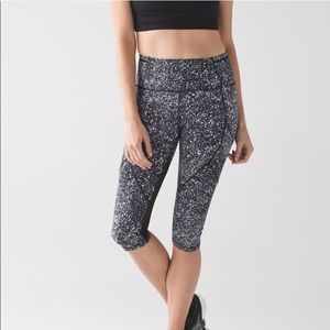 LuLu Lemon Cropped Leggings